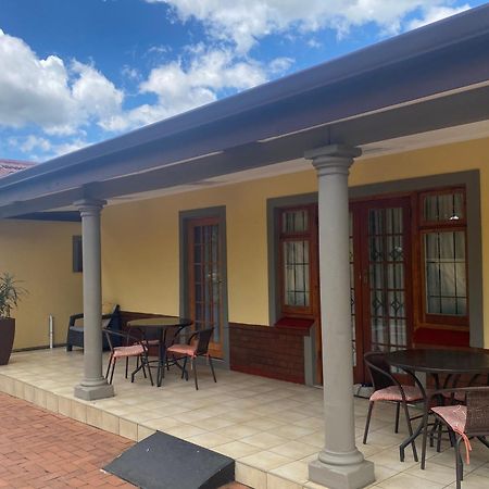 Madlula'S Guesthouse Pietermaritzburg Eksteriør bilde
